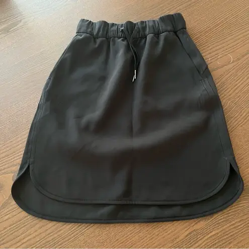 Lululemon  | On the Fly Skirt Size 2