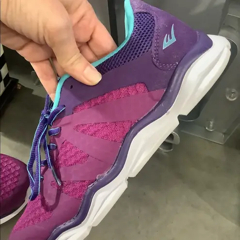 Everlast SPORT WITH MEMORY FOAM ATHLETIC SHOES