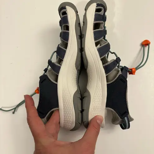 Keen Women's Astoria West Sandal Navy Beveled Glass Size 8.0