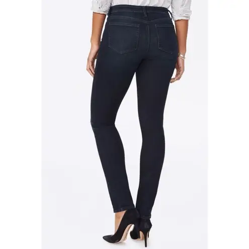NYDJ Alina Jeans in Quentin Size: 00 NEW