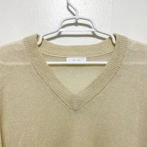 Oak + Fort Tan V-Neck Sweater