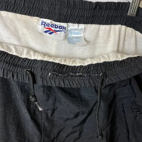 Reebok Vintage Windbreaker  Pants Black XL Extra Large Athletic Running Tracksuit