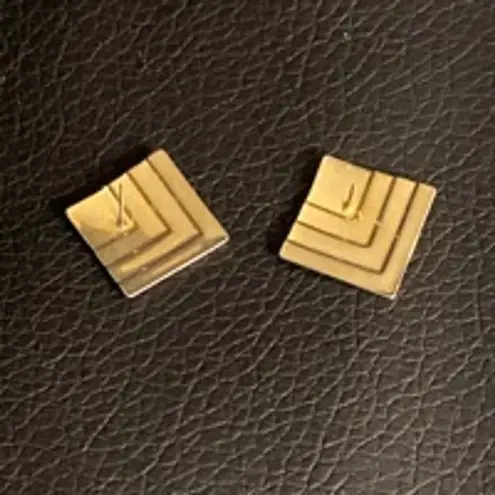 Vintage Gold Tone Diamond