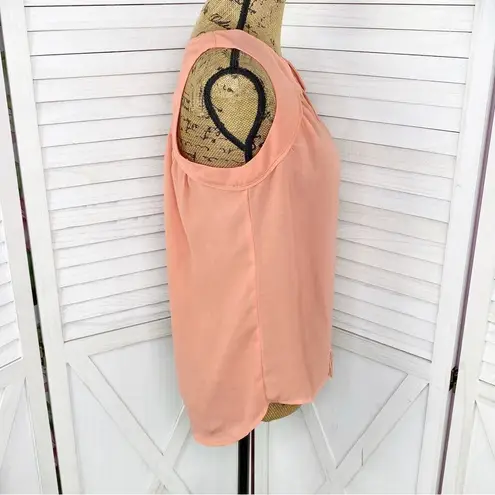 Naked Zebra  Flowy V Neck Sleeveless Blouse Peach Orange Small