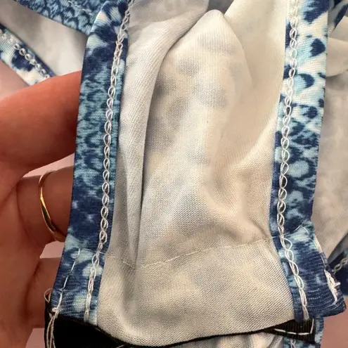 Blue animal Snake Print one piece swimsuit, size M bohemian summer vacation Size M