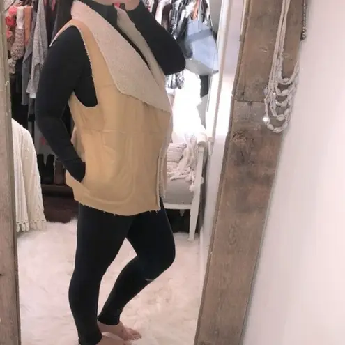 Hem & Thread  size Medium/large faux sheepskin vest