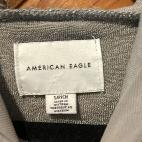 American Eagle  pocket crop hooded army green sweatshirt