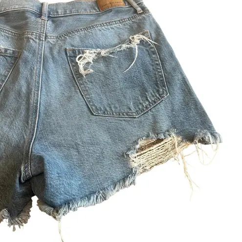 American Eagle  Highest Rise 90s Boyfriend Shorts Distressed Denim Size 8 Women's