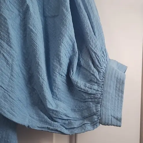 Wall Flower NWT NEVER A  HIGH NECK TOP CAROLINA BLUE SEERSUCKER Size XS