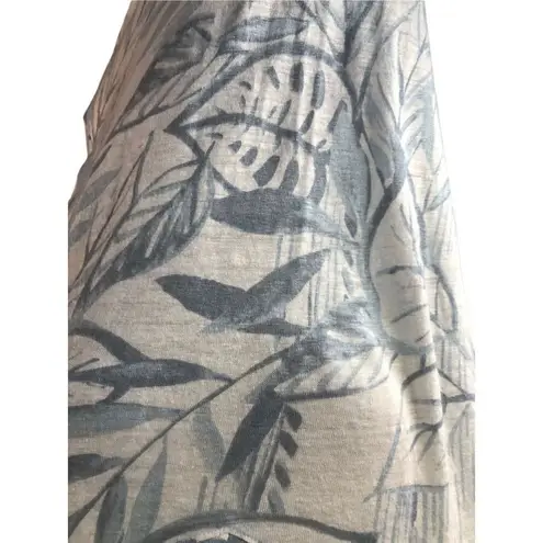 Tahari Palm tree pattern Palm tree print white and light Green 100% linen relaxe
