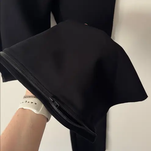 Commando S Neoprene Side Zipper Flare Leggings in Black