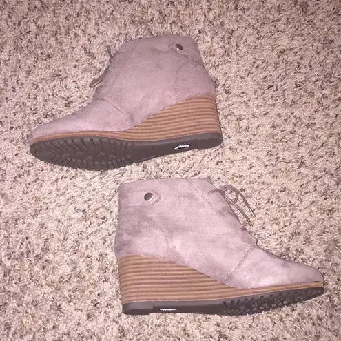 Dr. Scholls Tan Taupe Dr. Scholl’s Wedge Booties - Size 8.5 NWT