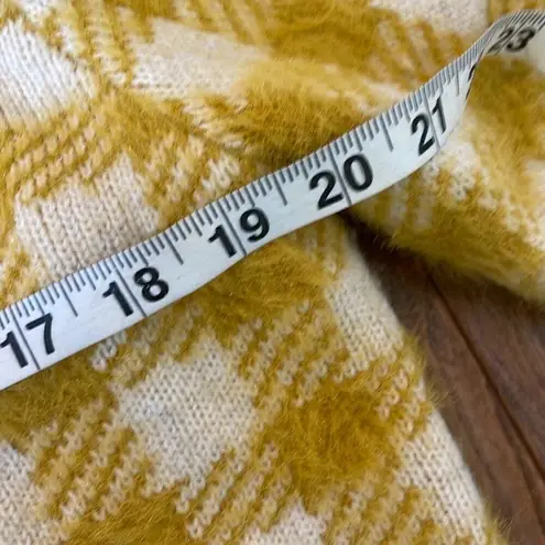 Susina yellow buffalo check cozy crewneck sweater small Yellow