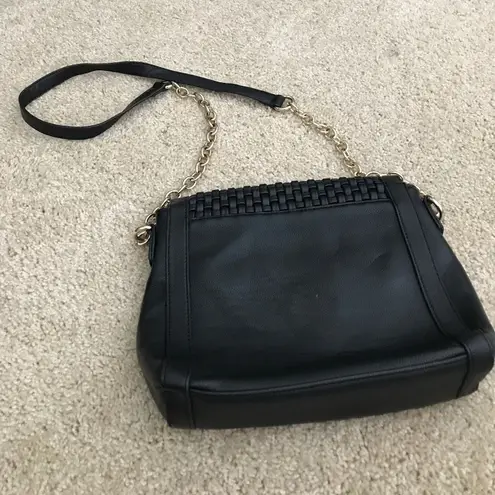 Forever 21 Cute woven style black purse with gold strap