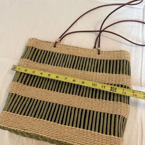 Inge sport Stylish Tan and Green Women's Tote Bag