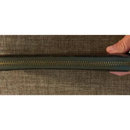 Camo Leather Wallet Zip Around Coin Compartment 4”x8” Brown Black Green EUC