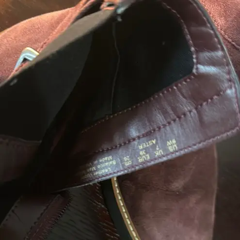 Naturalizer Brown Ankle Boots Stylish Comfort