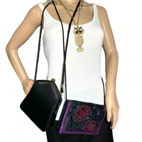 La Regale Lot Of 2 Vintage Evening Hand Bags Purse Clutch  Black Beaded Small