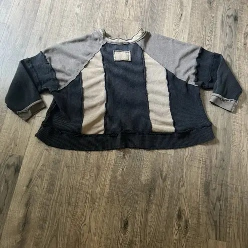 POL  Women’s Sweatshirt Large Oversized Distressed Mixed Media