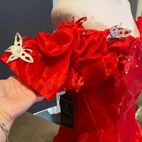 Women’s Red Fairy Tale Prom Party Dress Butterflies Corset Back Size 4 NWT