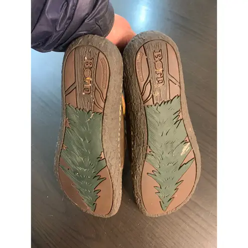 BORN Brown Suede Lace Up Chukka Shoes Womens 9.5 Comfort Neutral Casual Basic