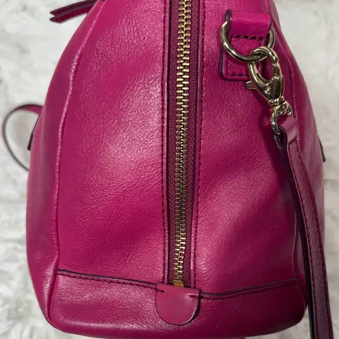 Fossil  Sydney Satchel/Crossbody in Rare Raspberry. Highly sought out Bag