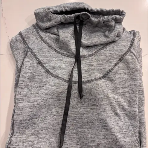 Kuhl  Lea Funnel Cowl Neck Pullover Sweatshirt Sz M Gray Kangaroo Pocket