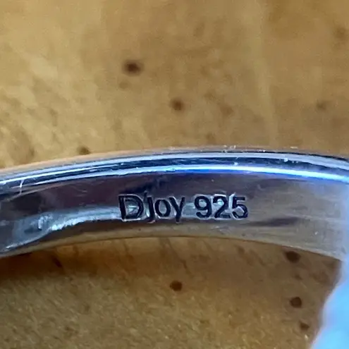 White Buffalo Turquoise Sterling Silver Feather Ring Size 8 Black