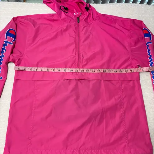 Champion  Women Pink Lightweight windbreaker Jacket Size M‎
