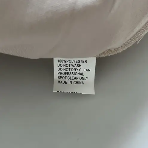 Mac Duggal Floral Applique Long Sleeve Illusion Gown Rose Pink Size 12 Feminine