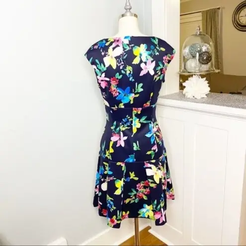 CHAPS  Black Floral Fit & Flare Scuba Dress 6 Small