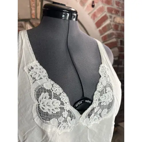 camisole slip white cotton sheer lace at bust Size XL
