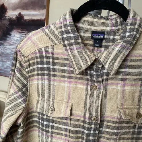 Patagonia  Long-Sleeved Midweight Fjord Flannel Shirt Sz 8