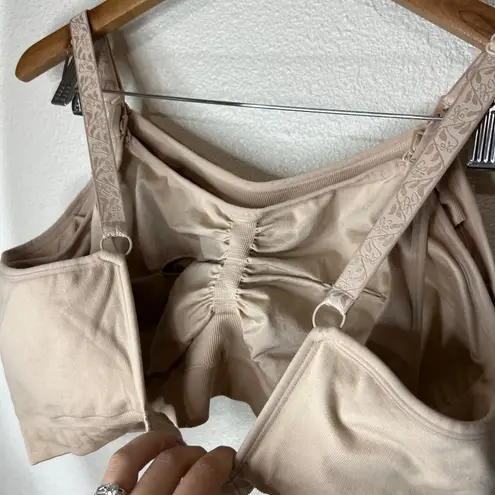 Kindred Bravely Tan Sublime Hands