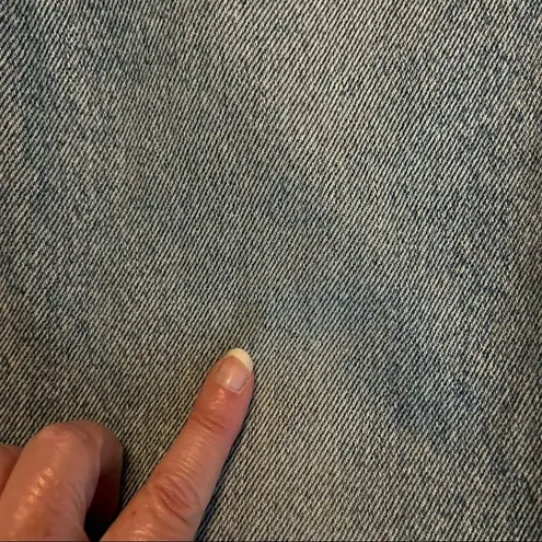 Levi's Vintage 80’s/90’s 900 Series Levi’s high waisted tapered leg mom jeans