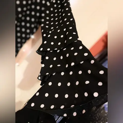 Black and White Polka Dot Women's Top by Fashion Apparel Size L