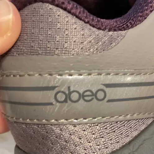ABEO PRO Women’s Sneakers size 7M good condition color purple and gray