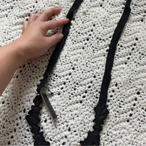 J.Crew  (NWT) Crystal Ribbon Necklace Floral Design Black (One Size)