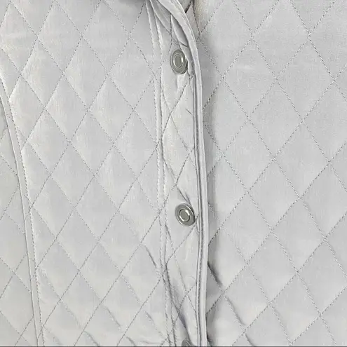 Gallery  Periwinkle Quilted Lined Interior Exterior Pocket Jacket, Size Medium