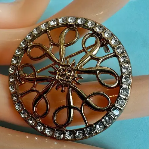 Nina Ricci for Avon NRT Rhinestone Brooch Gold Tone Vintage