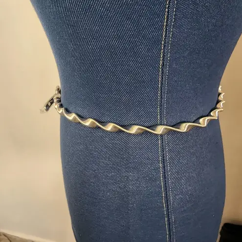 Silver Swirl Spring Stretch Fashion Belt