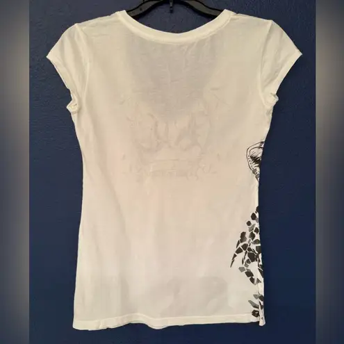 Key Closet White Leopard Graphic Women’s Tee Size Small