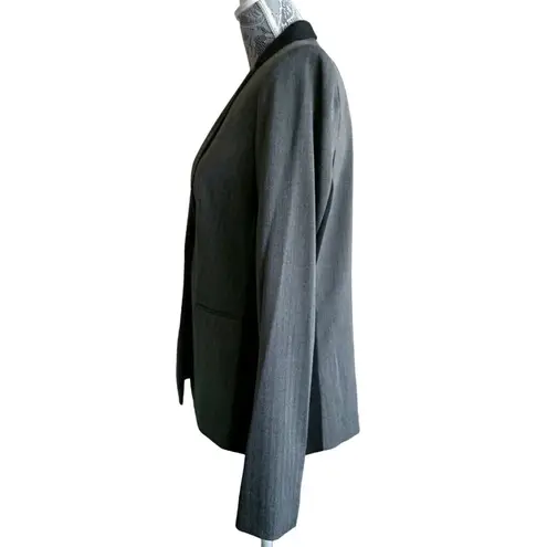 T Tahari Nima Jacket - Size 8 - NWOT