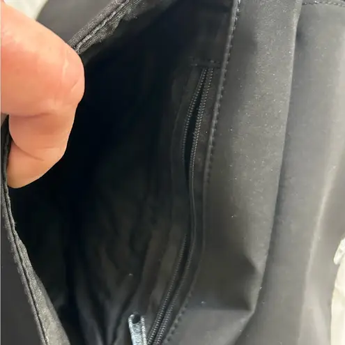 Esprit Purse Sleek Black Shoulder Bag with Adjustable Straps  - Image 4