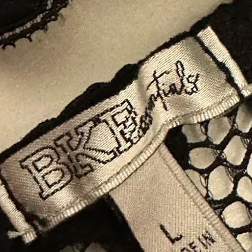 BKE Black Lace Longline Bra with Floral Detailing