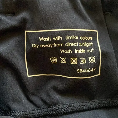 Sweaty Betty Blue Cropped Leggings with Stretchy Fit