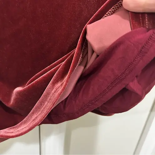 Bishop and Young Velvet Spaghetti Strap Tank in Burgundy Size Medium