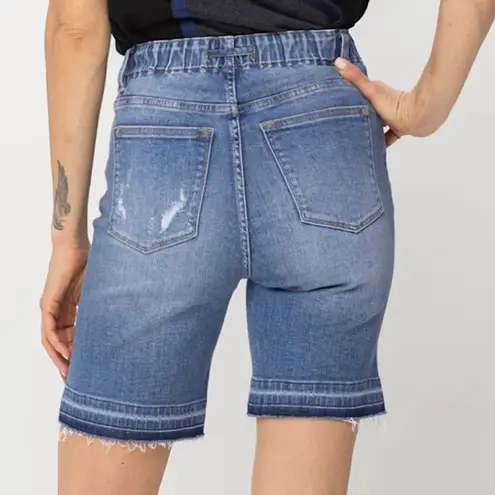 Judy Blue High Waist Release Hem Jogger Style Blue Denim Shorts Small NWT