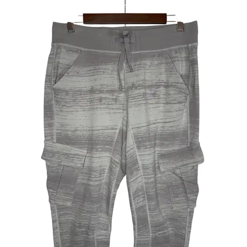 Lululemon  Women's Carry‎ and Go Cargo Crop Jogger Pant Size 8 (Medium) - Image 5