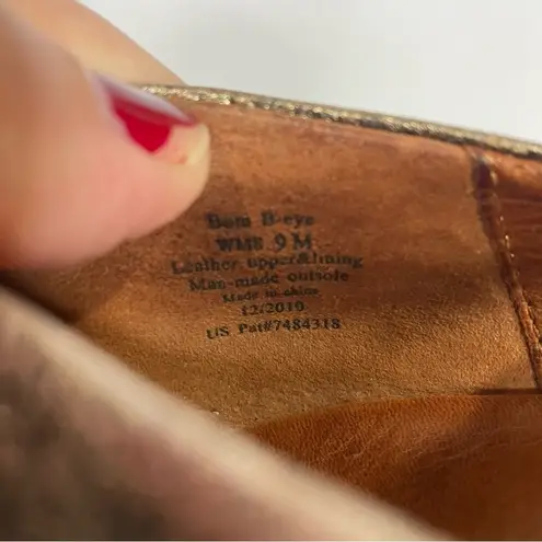 Gentle Souls Bom B•eye gold leather mary Jane style pumps size 9